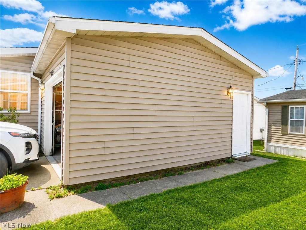 23 Second Street Madison OH 44057