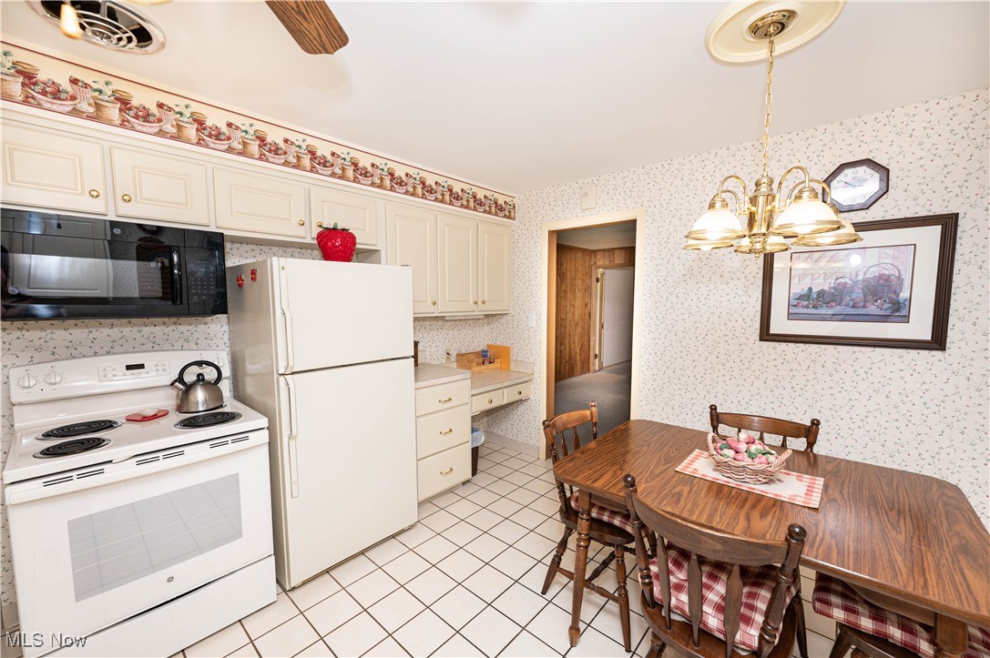 1674 Windsor Drive Mayfield Heights OH 44124
