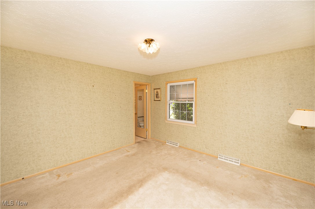 1674 Windsor Drive Mayfield Heights OH 44124