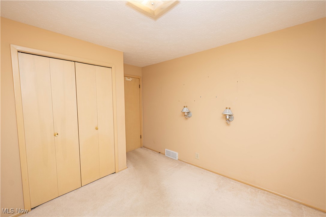 1674 Windsor Drive Mayfield Heights OH 44124