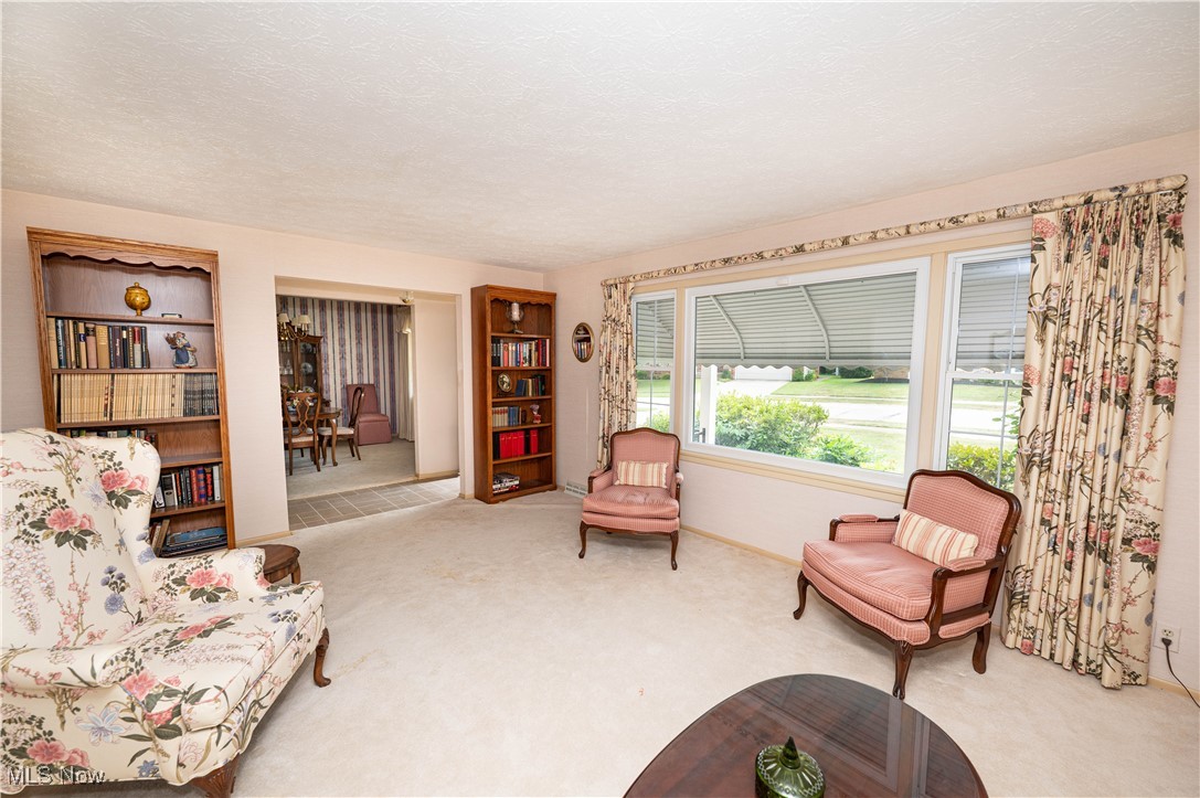 1674 Windsor Drive Mayfield Heights OH 44124