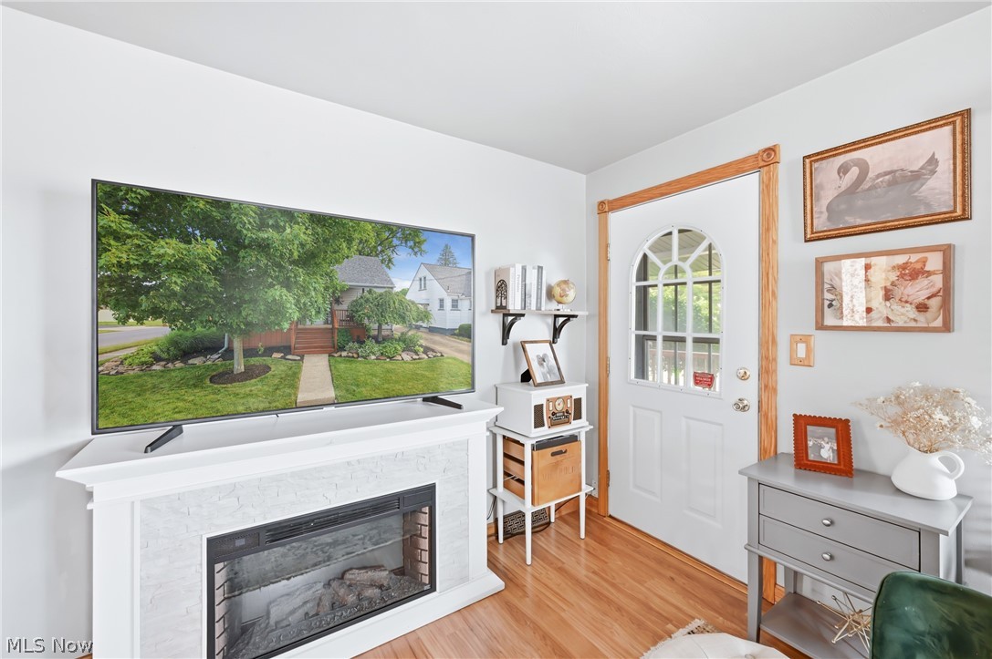 1205 Atlantic Street NE Warren OH 44483