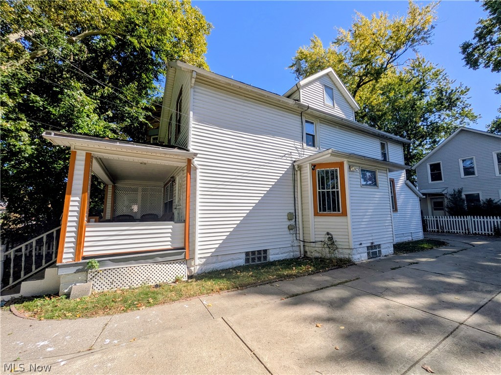 3211 Walton Avenue Cleveland OH 44113