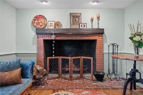 577 Canterbury Road Bay Village OH 44140