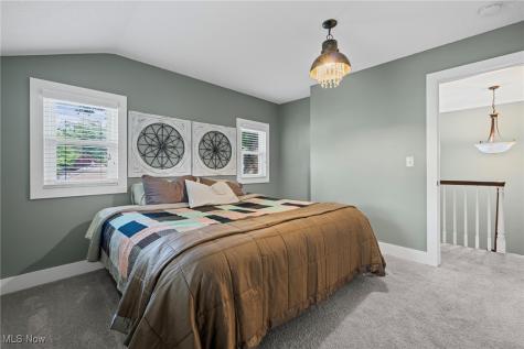 577 Canterbury Road Bay Village OH 44140