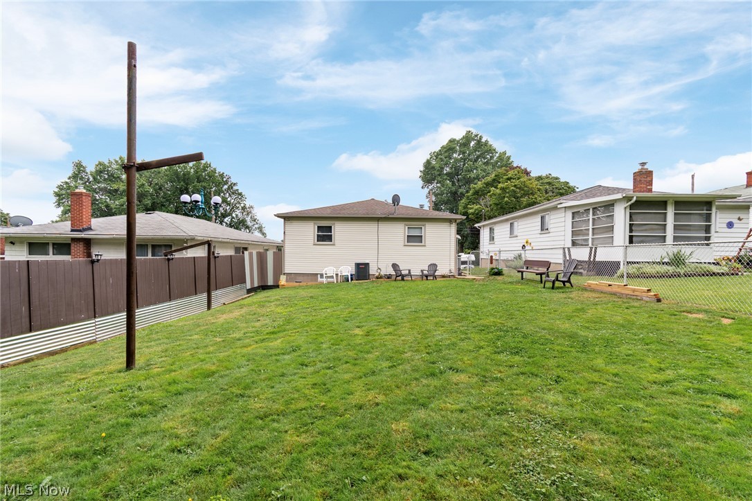 543 Stephens Road Akron OH 44312