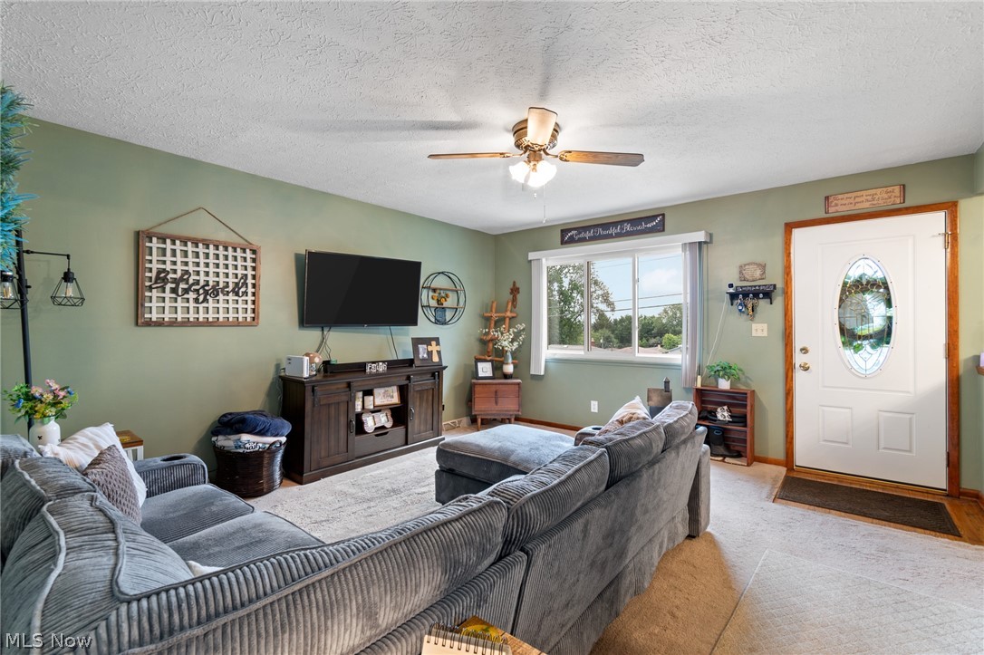 543 Stephens Road Akron OH 44312