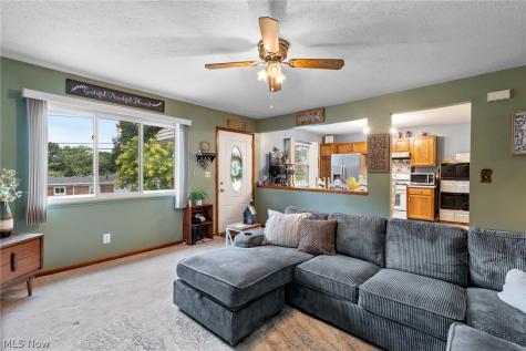 543 Stephens Road Akron OH 44312