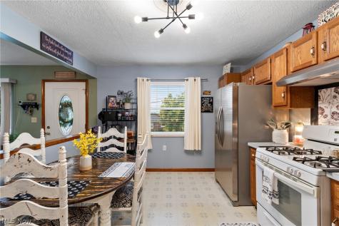 543 Stephens Road Akron OH 44312