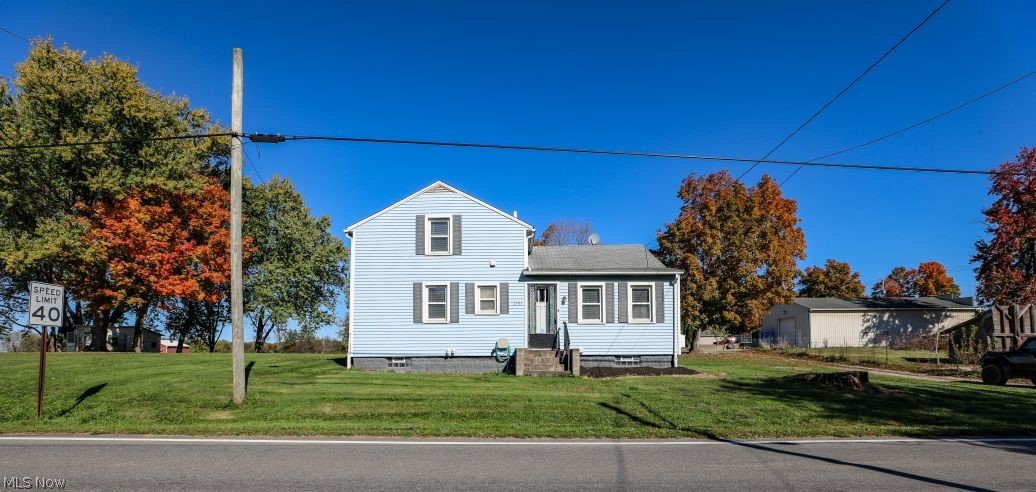 7595 Pontius Street NE Hartville OH 44632
