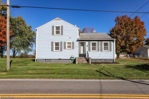 7595 Pontius Street NE Hartville OH 44632