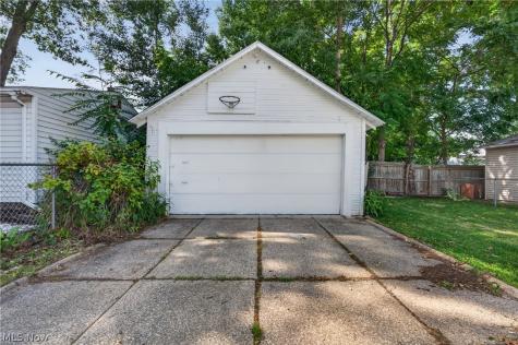 415 Ashland Avenue Cuyahoga Falls OH 44221