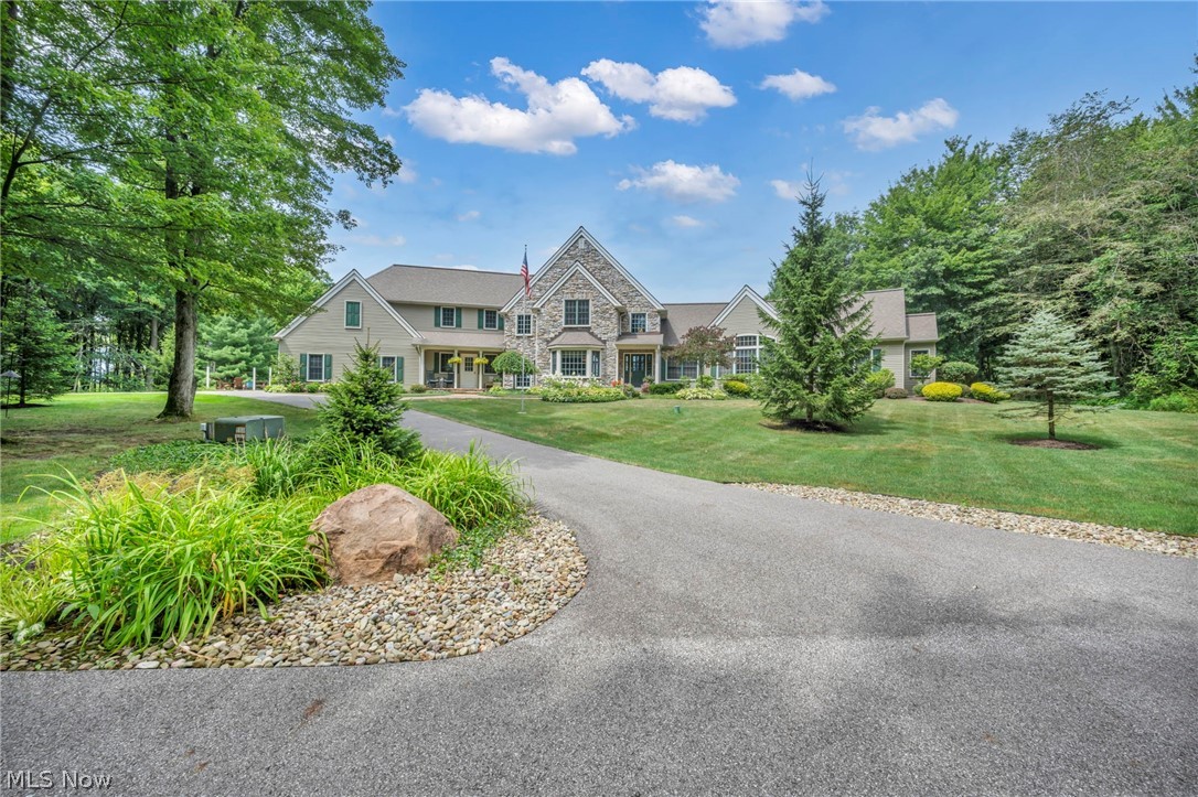 10360 Sawmill Drive Chardon OH 44024