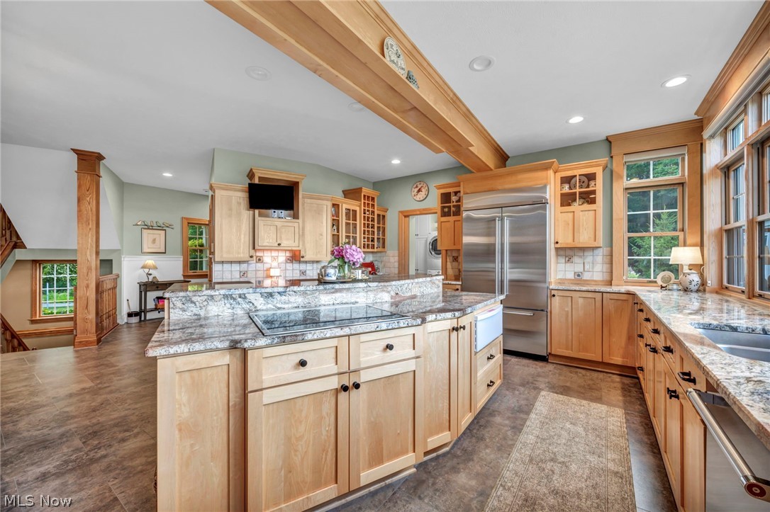 10360 Sawmill Drive Chardon OH 44024