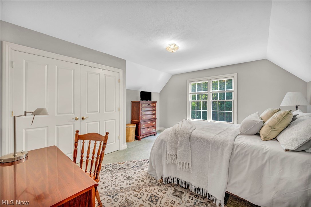 10360 Sawmill Drive Chardon OH 44024