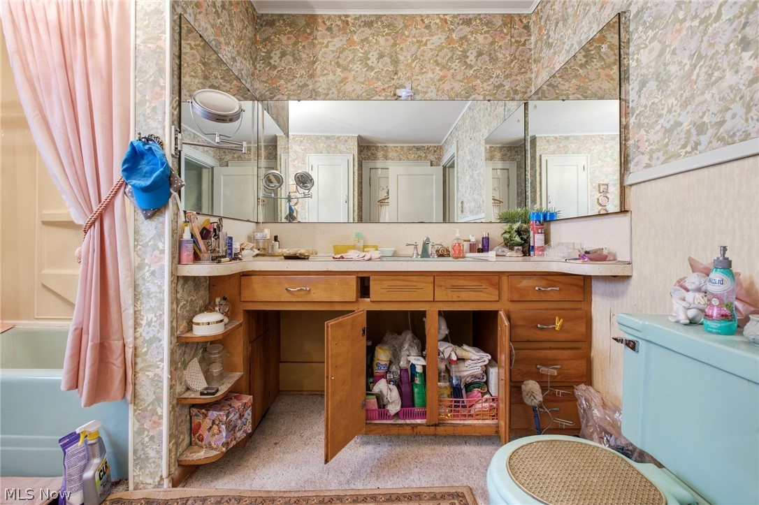1334 Beechcrest Street NW Warren OH 44485