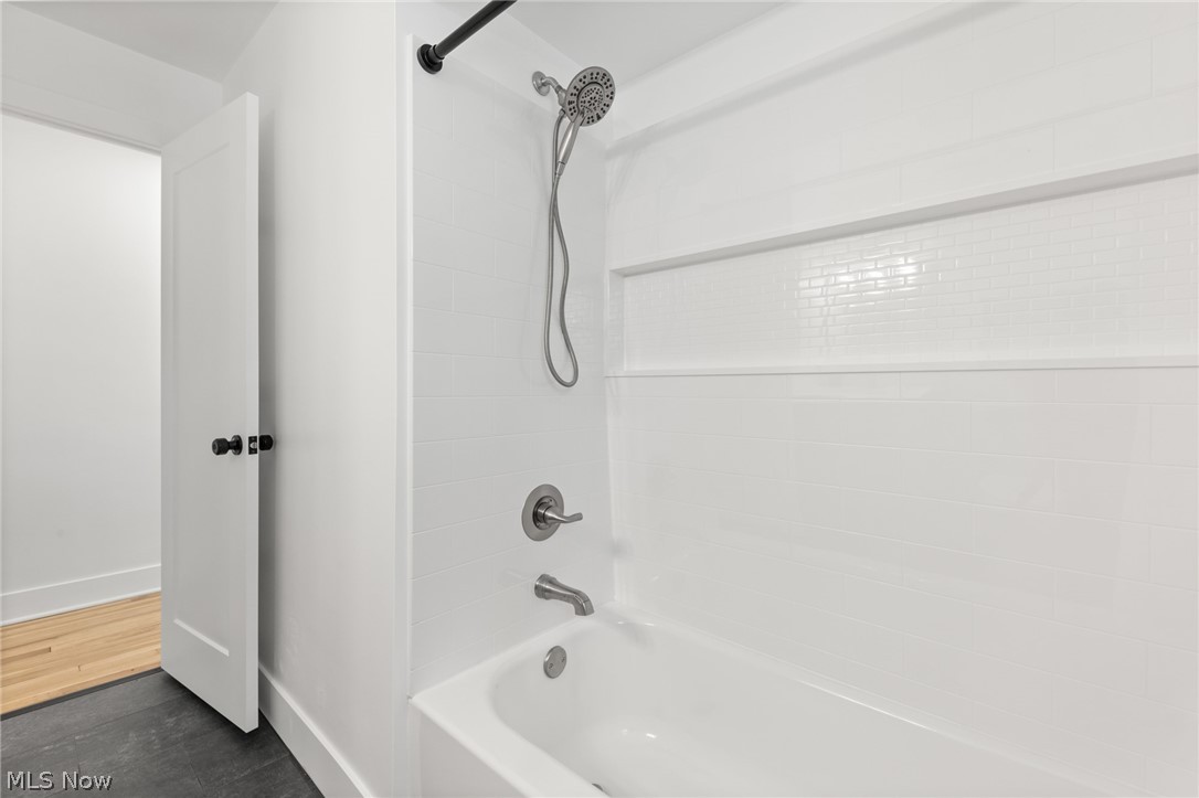 6486 Charles Road North Olmsted OH 44070