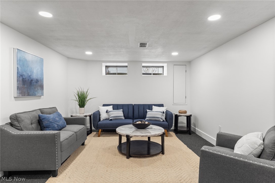 6486 Charles Road North Olmsted OH 44070