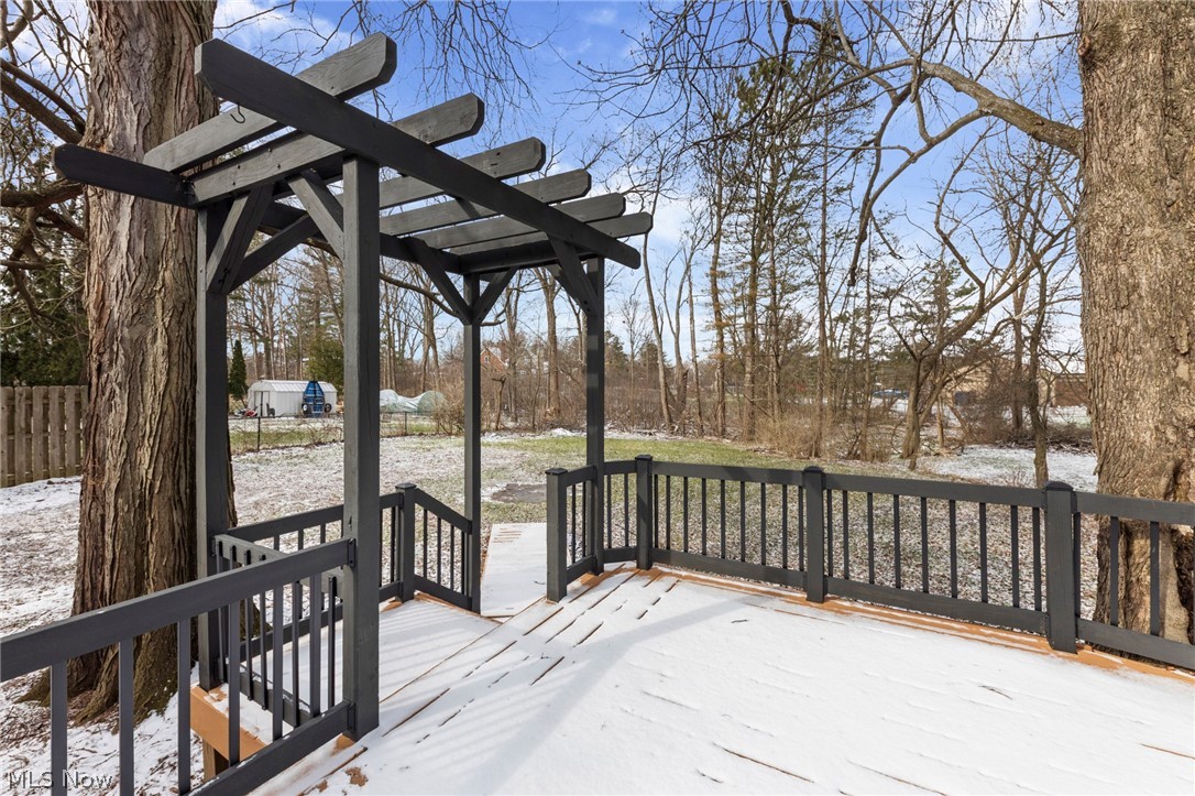 6486 Charles Road North Olmsted OH 44070