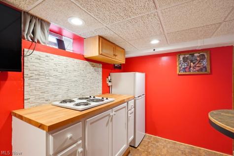 13200 Carrington Avenue Cleveland OH 44135