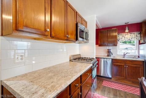 13200 Carrington Avenue Cleveland OH 44135