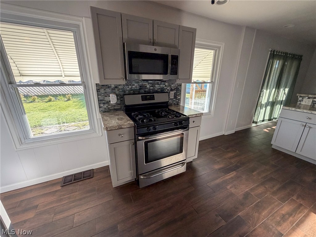 568 Purdue Avenue Austintown OH 44515