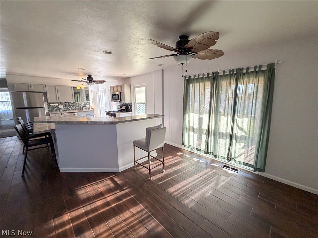 568 Purdue Avenue Austintown OH 44515