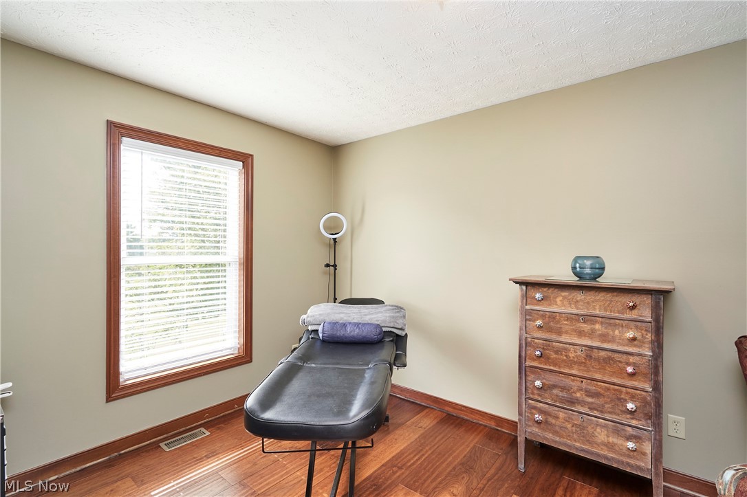 12399 Bridgemont Avenue NW Uniontown OH 44685