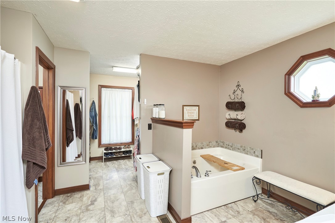 12399 Bridgemont Avenue NW Uniontown OH 44685
