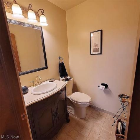 16030 Erhart Northern Road Valley City OH 44280