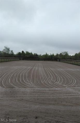 16030 Erhart Northern Road Valley City OH 44280