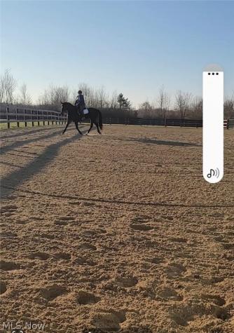 16030 Erhart Northern Road Valley City OH 44280