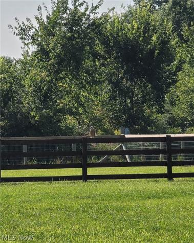 16030 Erhart Northern Road Valley City OH 44280