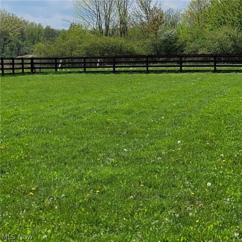 16030 Erhart Northern Road Valley City OH 44280