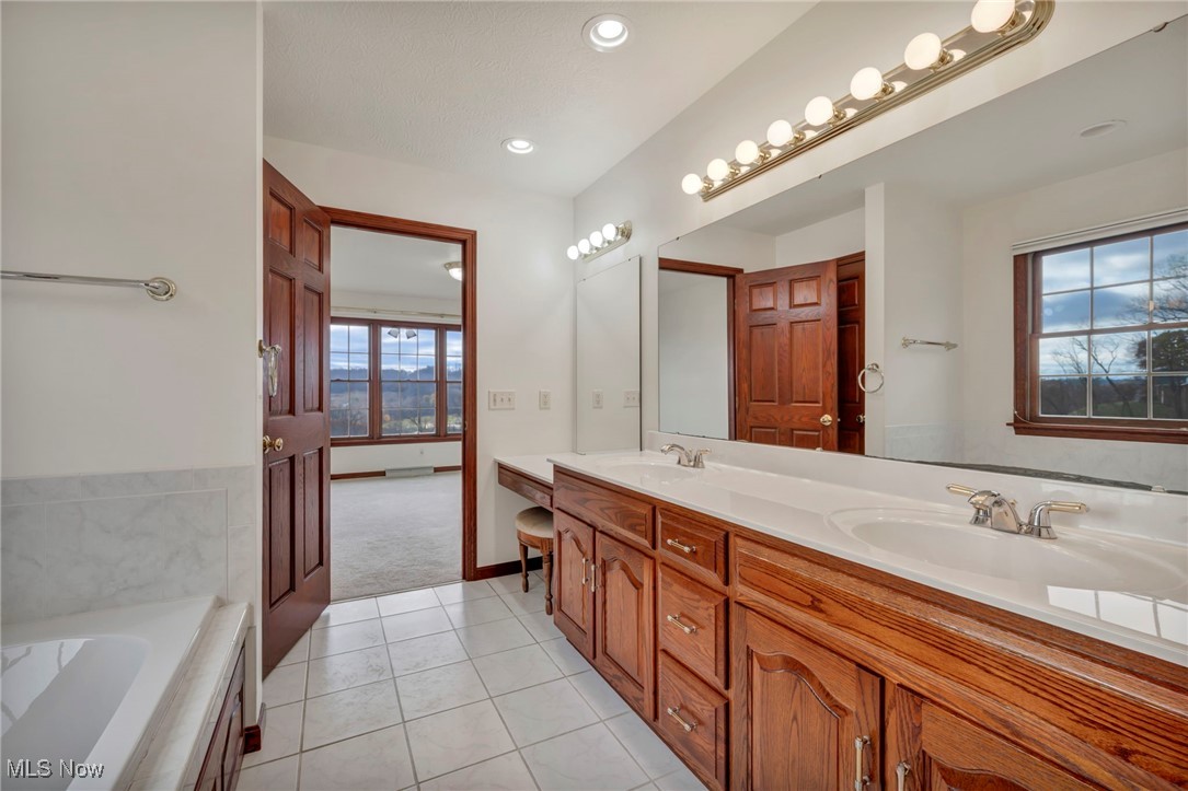 8865 Private Road 343 Millersburg OH 44654