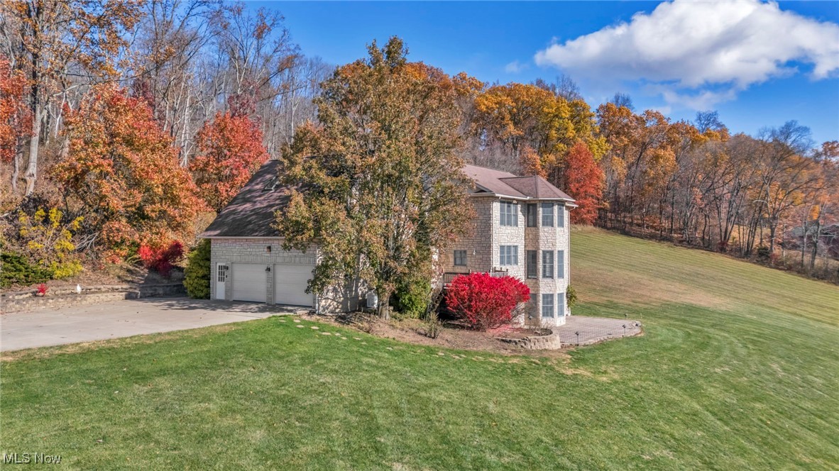 8865 Private Road 343 Millersburg OH 44654
