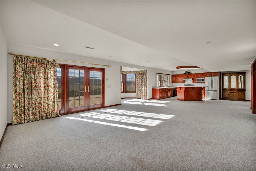8865 Private Road 343 Millersburg OH 44654
