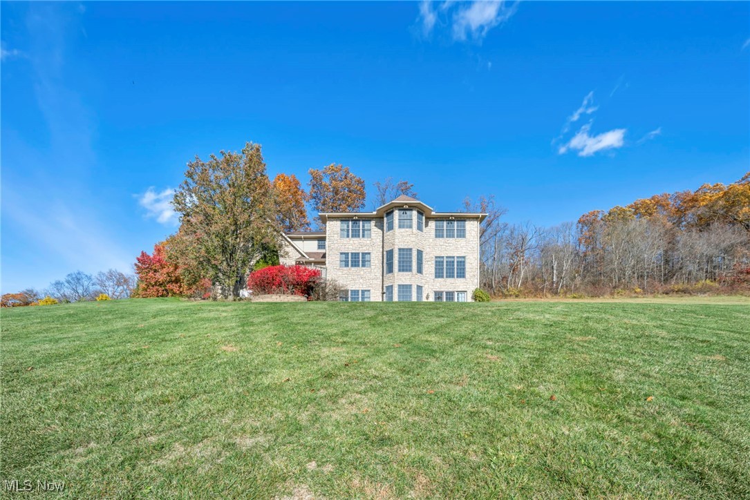 8865 Private Road 343 Millersburg OH 44654