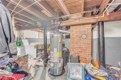 3396 W 91 Street Cleveland OH 44102