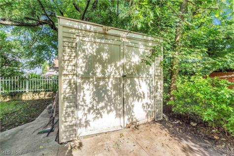 3396 W 91 Street Cleveland OH 44102