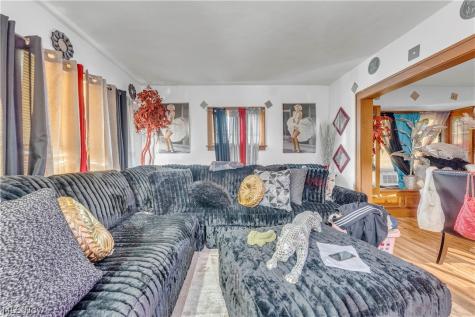 3396 W 91 Street Cleveland OH 44102