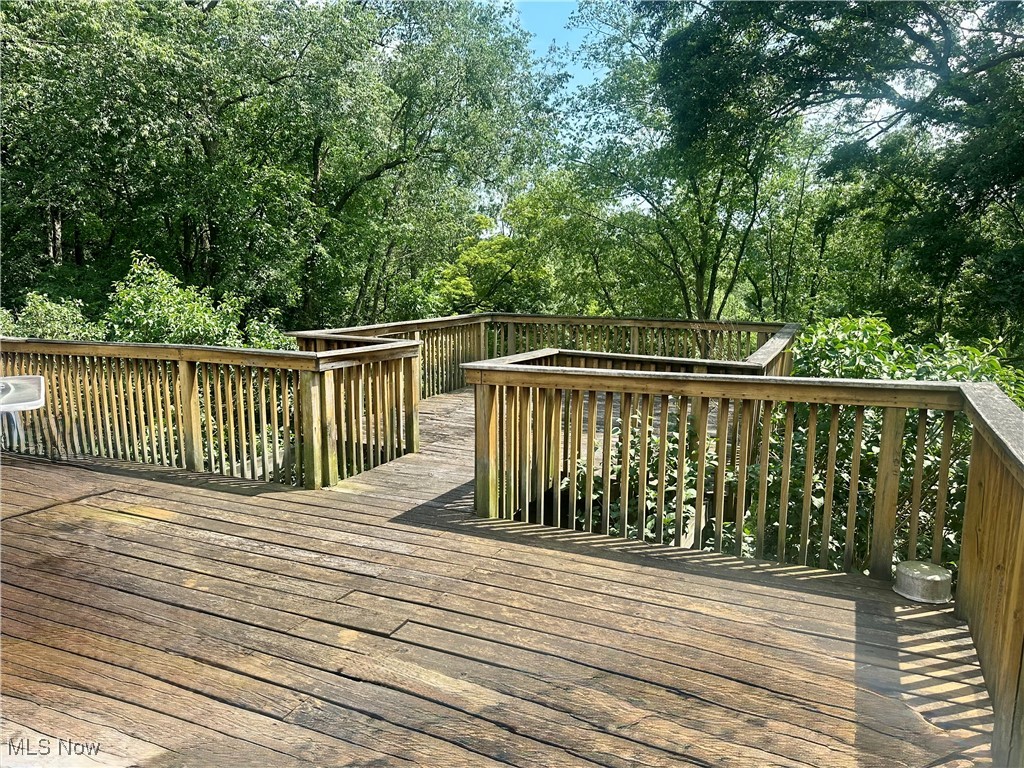 967 7th Avenue East Liverpool OH 43920