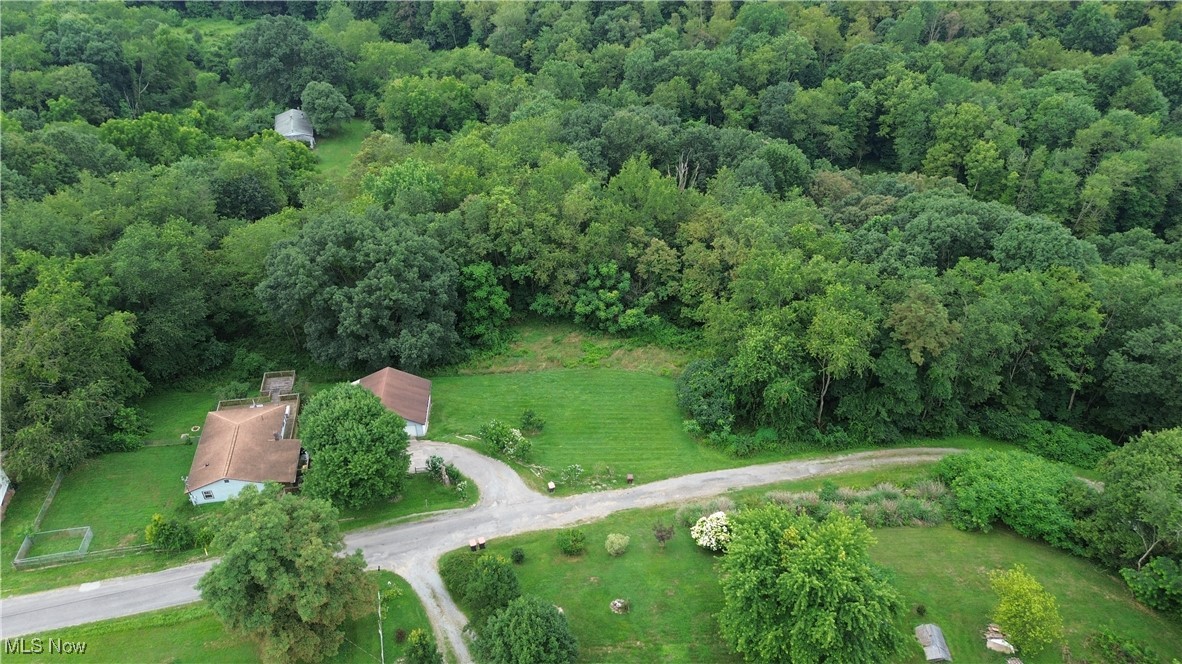 967 7th Avenue East Liverpool OH 43920