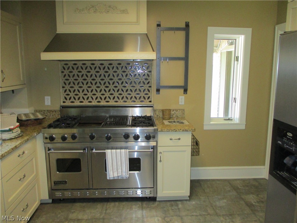 192 Wolcott Road Akron OH 44313