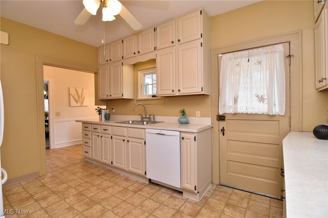 3093 Huntington Road Shaker Heights OH 44120