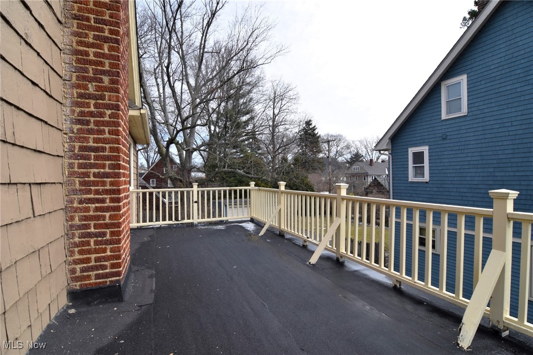 3093 Huntington Road Shaker Heights OH 44120