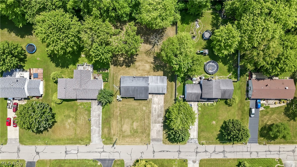 1280 Sterling Drive Cortland OH 44410