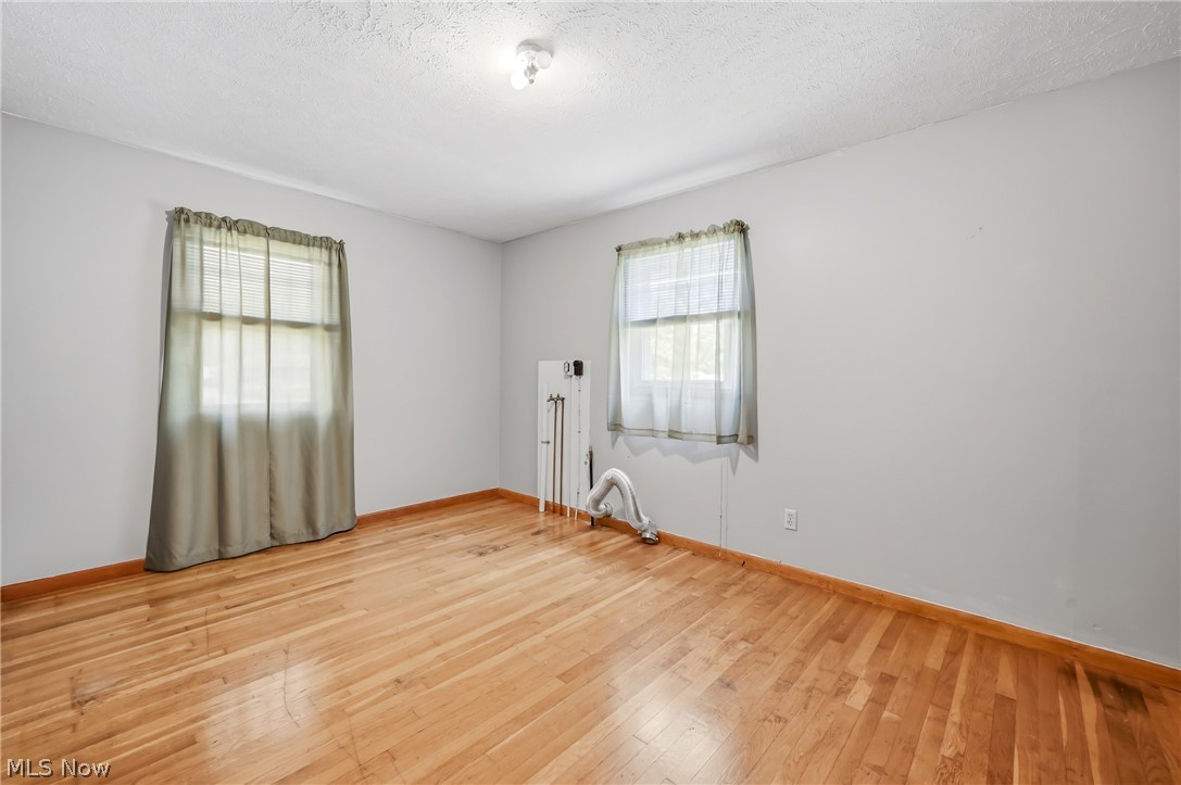 1280 Sterling Drive Cortland OH 44410
