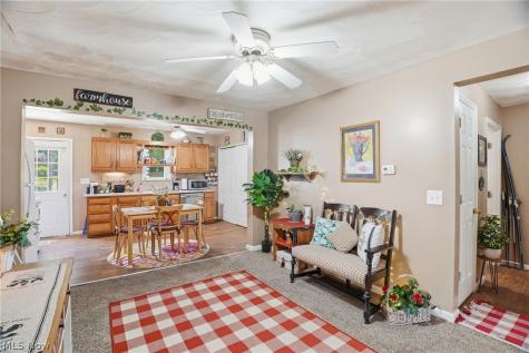106 E Montgomery Street Marietta OH 45750