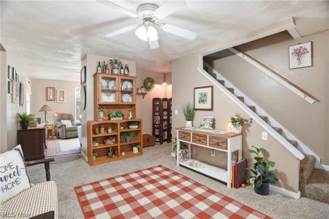 106 E Montgomery Street Marietta OH 45750
